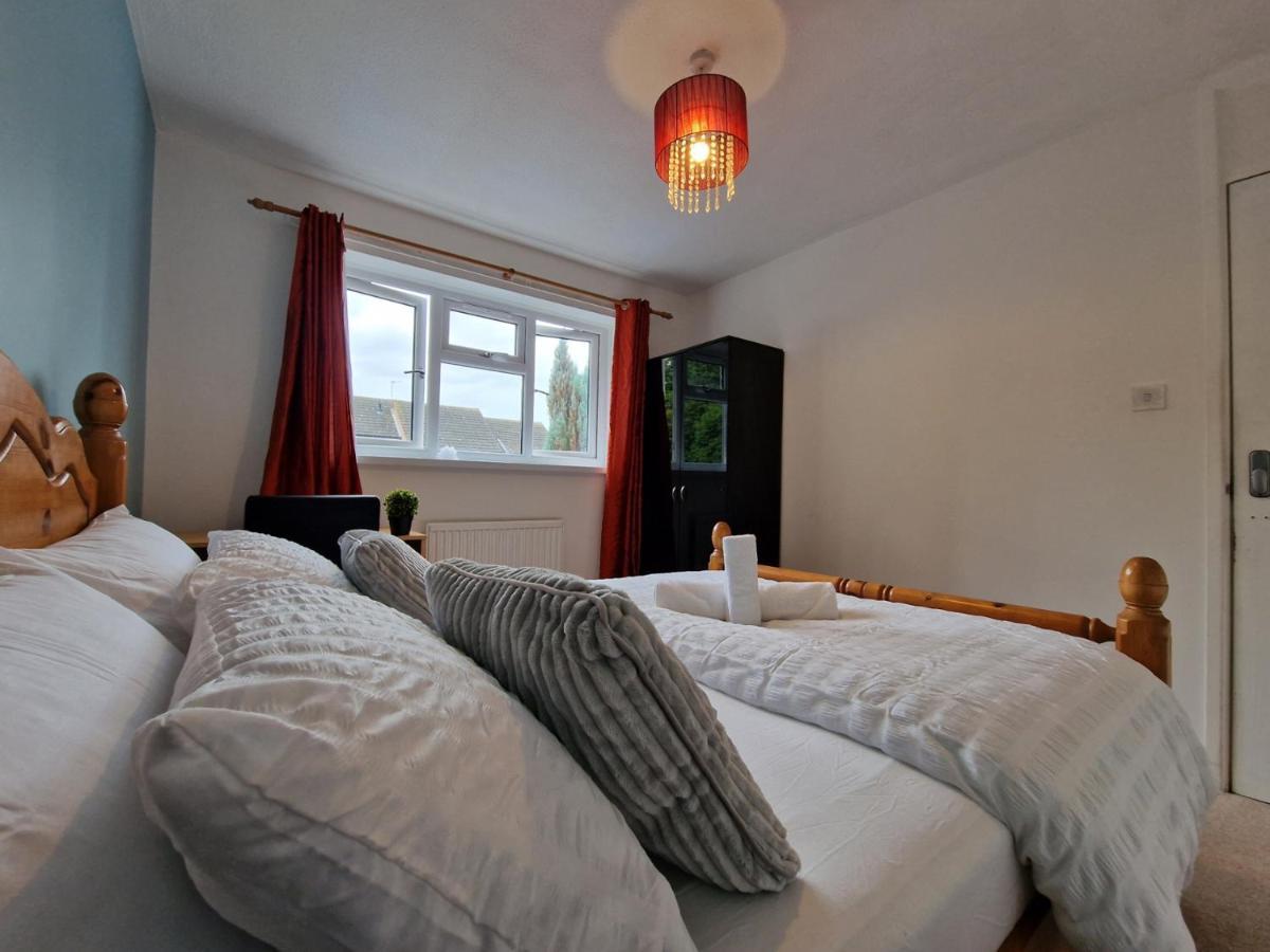 Nice Living Serviced Accommodations 7 Rugby Exteriör bild