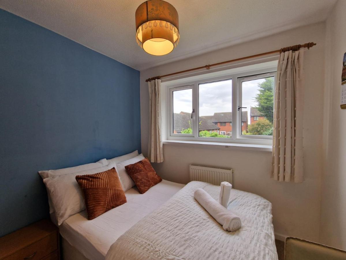 Nice Living Serviced Accommodations 7 Rugby Exteriör bild