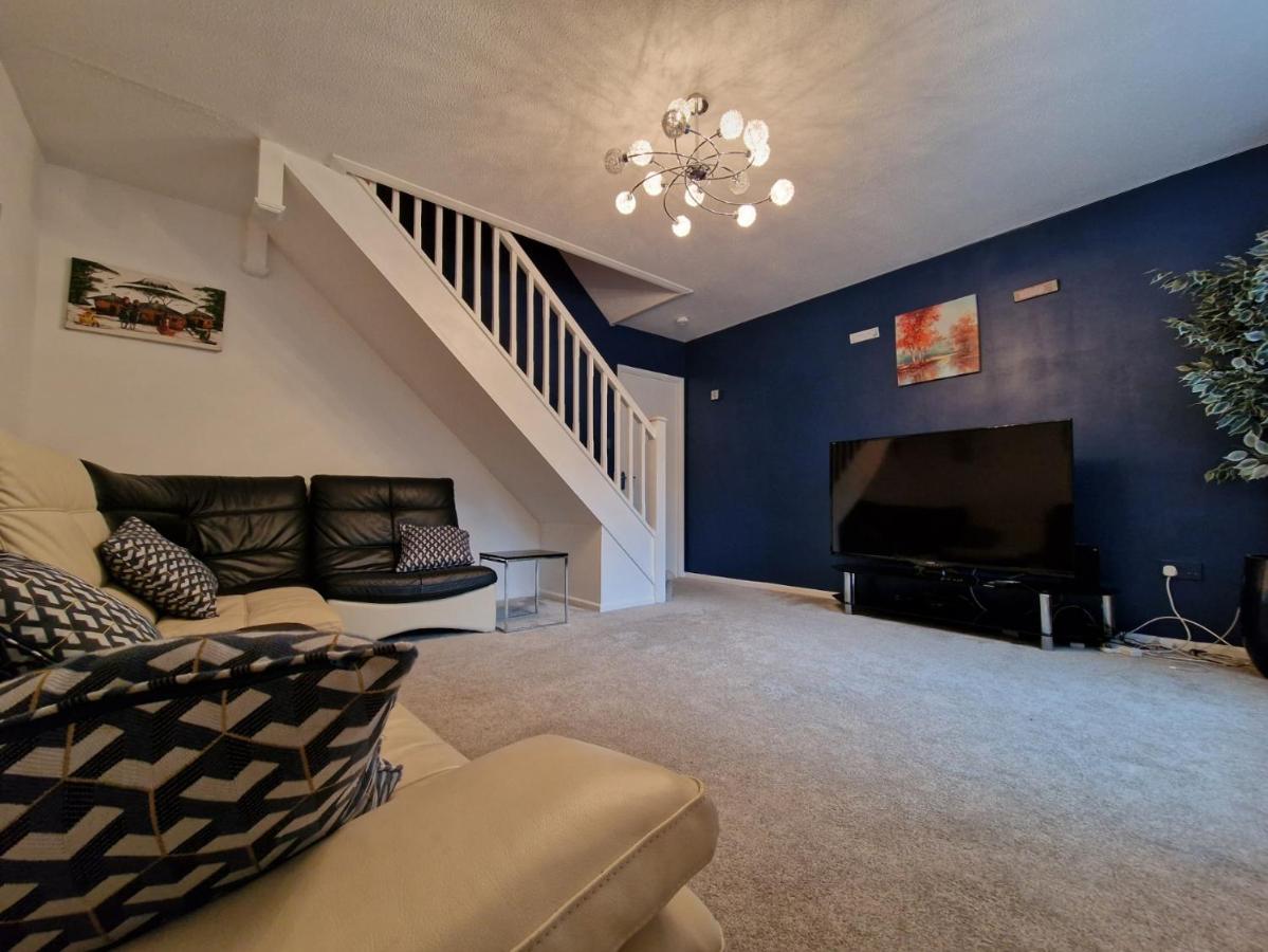 Nice Living Serviced Accommodations 7 Rugby Exteriör bild